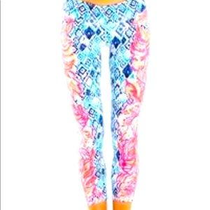 Lilly Pulitzer weekender cropped leggings luxletic